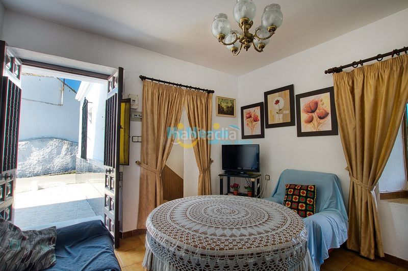 Foto 4ad78183-5a53-4121-8a5b-9a421012cd7f. Casa amb aparcament a Canillas de Aceituno