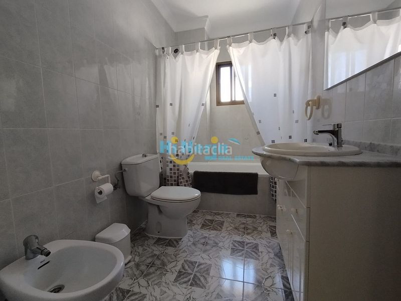 Foto ef7d5c5a-26c1-41a9-b465-d5029a021b9b. Apartament a Centro Nerja