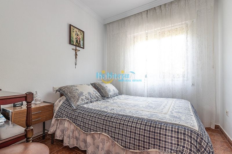 Foto a4be8a25-6906-4d5e-8b98-62bdfde06f81. Casa amb aparcament a El Peñoncillo Torrox