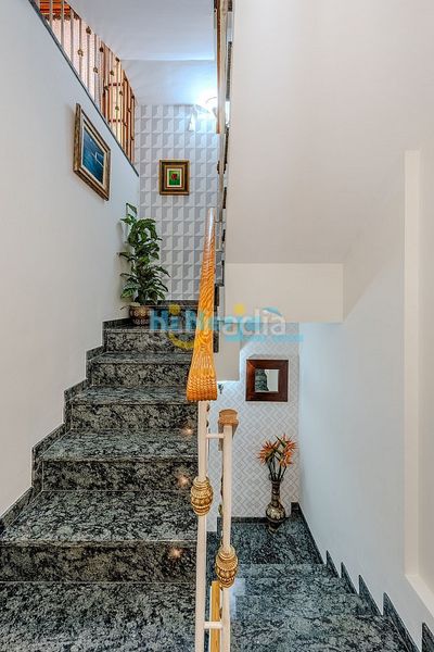 Foto 379cdc75-9de5-4810-8e19-f7a38bd7291b. Casa amb calefacció aparcament piscina a Centro Torre del Mar
