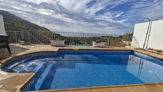 Maison à Frigiliana. Villa de lujo 3 dormitorios con terrazas, gran zona de jardin vi