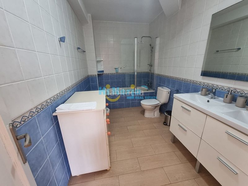 Foto 0f5b2bc1-5459-47ad-b2a6-5987b6042d17. Apartament amb calefacció aparcament piscina a Centro Nerja