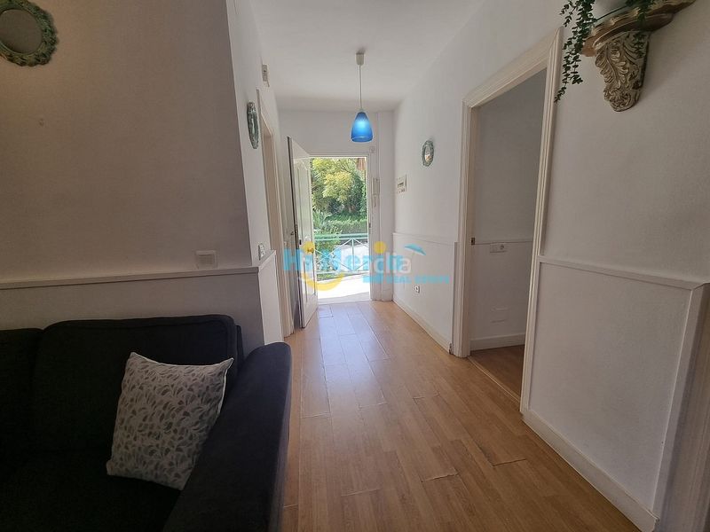 Foto 6e320c0a-6368-49e4-af1b-39602eb50152. Apartament amb calefacció aparcament piscina a Centro Nerja