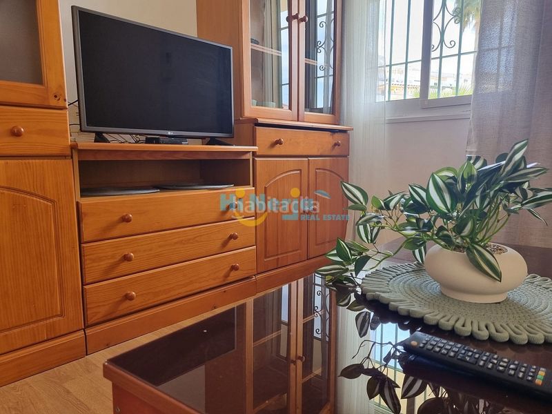 Foto 9d2a7f5c-b469-4676-adc6-137e9eca9c90. Apartament amb calefacció aparcament piscina a Centro Nerja