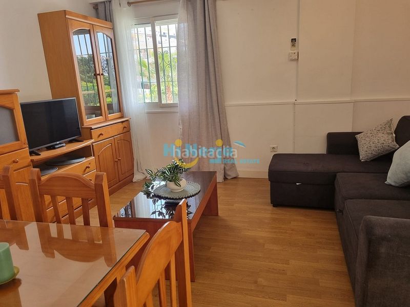 Foto f5eac243-a952-45d3-b822-1022ca94e480. Apartament amb calefacció aparcament piscina a Centro Nerja