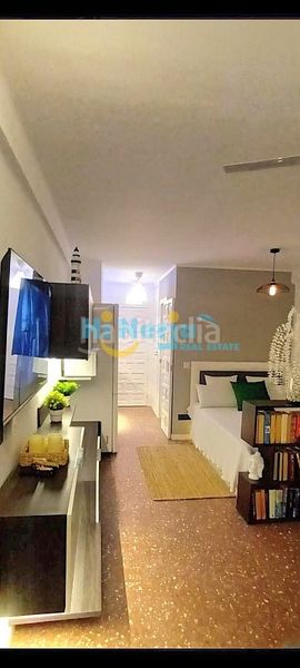 Foto 74ec4d8d-8929-457b-86bc-66842946ae43. Alquiler estudio  con terraza y vistas al mar costa zona faro larga temporada en Torrox