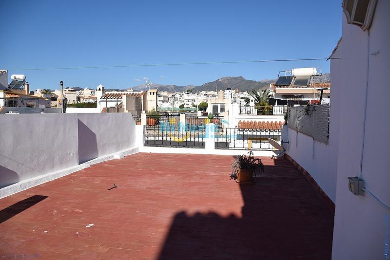 Foto 3fe76b7f-e2c7-4076-8586-a14f0edae545. Casa  en el Centro con vistas al mar en Centro Nerja