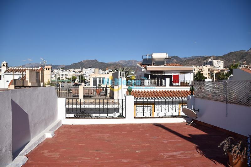 Foto 97885c33-cfc3-410e-9838-1005549e85a3. Casa  en el Centro con vistas al mar en Centro Nerja