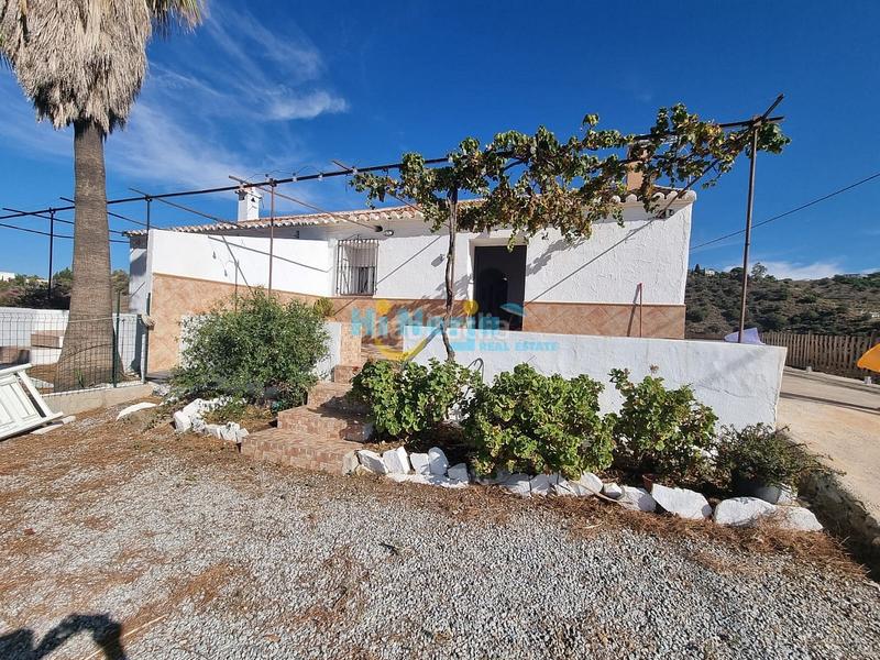 Foto 43e0822f-5116-4d3c-9606-b1809f6db6a2. Miete haus mit parking in Torrox pueblo Torrox