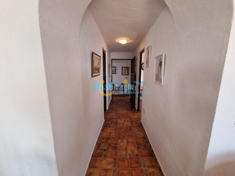 Foto 46234d0e-f83d-44b0-9a6c-256d42632fad. Miete haus mit parking in Torrox pueblo Torrox