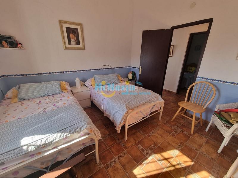 Foto 4f6a45c1-519a-41ad-8e55-e1f4c038bcf5. Miete haus mit parking in Torrox pueblo Torrox