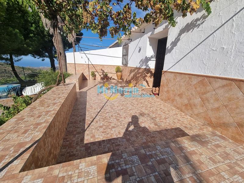 Foto c5ec64eb-6f6d-4751-9585-f667981d48a0. Miete haus mit parking in Torrox pueblo Torrox