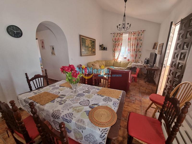 Foto eeca4570-e852-4303-8bc4-ca20a0c27c95. Miete haus mit parking in Torrox pueblo Torrox
