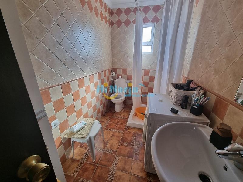 Foto f76fc387-a610-414b-965a-406c7cdd3993. Miete haus mit parking in Torrox pueblo Torrox