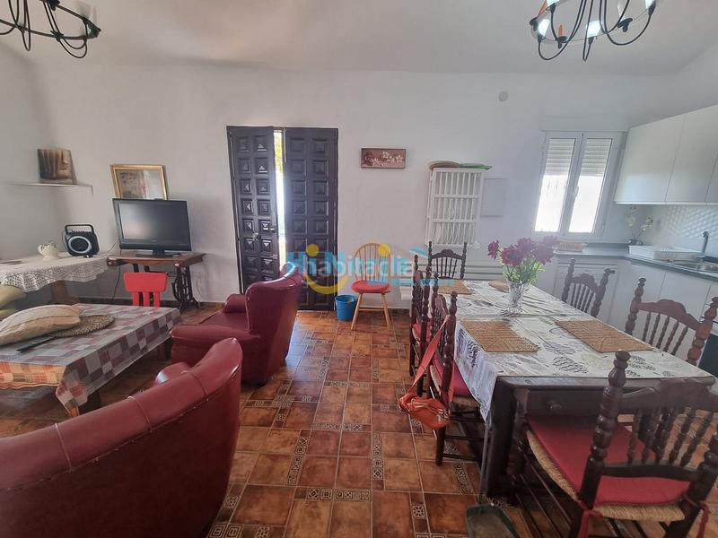 Foto c36c4036-bb90-4468-9f6a-54d7dec71ebc. Rent house with parking in Torrox pueblo Torrox
