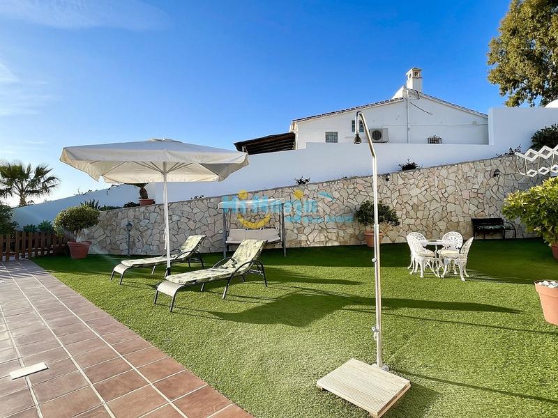 Foto 1b1ac7a2-2f5c-46aa-adfd-815a77c07873. Maison avec parking piscine dans Algarrobo pueblo Algarrobo