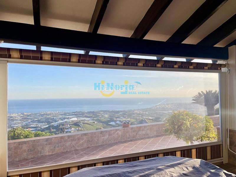 Foto 1d6f665f-63a0-4c66-a517-507dbe3d19b6. Maison avec parking piscine dans Algarrobo pueblo Algarrobo