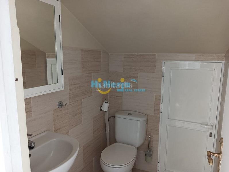 Foto 050b9fcf-b90c-4387-af63-4778782c8c9c. Casa  de campo con terreno de 2100 m2 , piscina privada, barbacoa , vistas al mar y buen acceso en Frigiliana