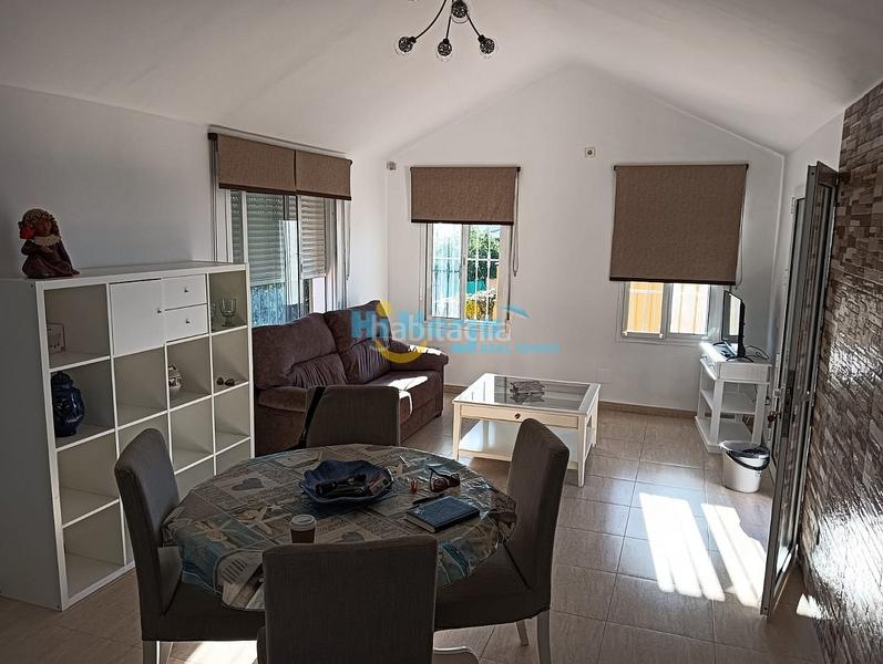 Foto f36e1c81-7297-44f9-a5c4-73c2a3b45892. Casa  de campo con terreno de 2100 m2 , piscina privada, barbacoa , vistas al mar y buen acceso en Frigiliana