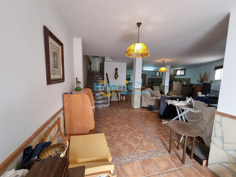Foto 8661841b-f17a-4ff6-8af0-0d3c4b4a65e9. Casa con parcheggio in Centro Nerja