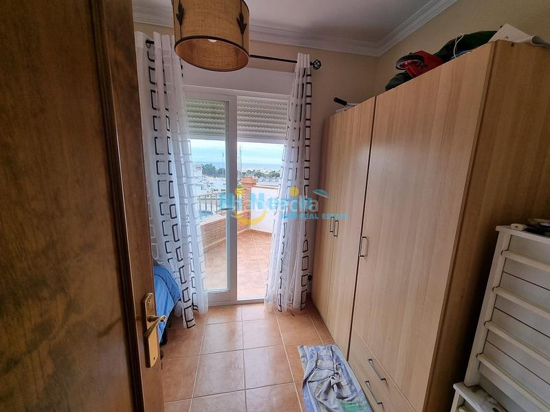 Foto cc9b6735-60e0-48d6-86fe-7e16695e1490. Casa con parcheggio in Centro Nerja