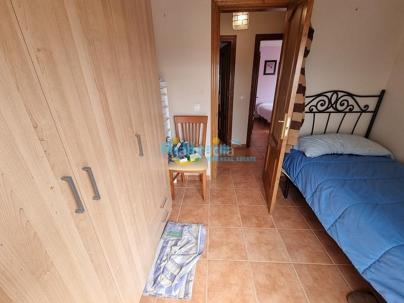 Foto e2d4d5da-a26d-4112-ad1b-cc4c0efefdd8. Casa con parcheggio in Centro Nerja