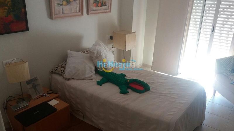 Foto 8cdb861f-305c-4dbe-a915-555d6e742497. Casa amb aparcament piscina a Centro Torre del Mar