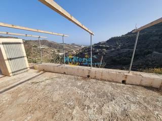 Maison à Torrox Pueblo. Casa de campo para reformar con parcela de 30.000 m2 con pozo y