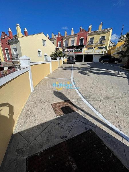 Foto b30476ea-6706-4208-8b12-bfc4b2e45dd7. Posto auto in Centro Nerja