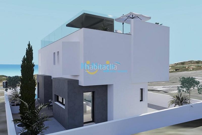 Foto d4194b2c-81bf-4d96-8954-b8efaf30b6c7. Chalet con parcheggio piscina in Centro Nerja