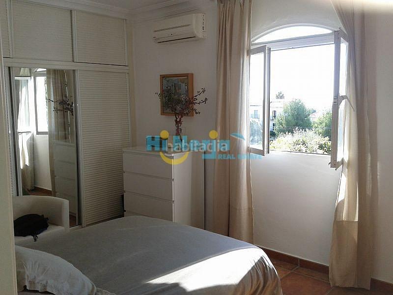 Foto d1007d43-b13b-4209-9d93-e8187e4556da. Casa villa 6 dormitorios piscina garaje capistrano en Nerja