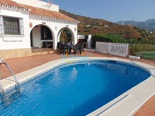 Masia a Torrox Pueblo. Casa de campo 3 dormitorios piscina barbacoa parking torrox
