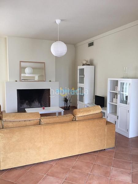 Foto c08c2652-982c-4f30-ab29-48ac7066f1be. Casa villa de lujo con vistas panóramicas al mar, con gran garaje, jardín y terrazas costa en Torrox