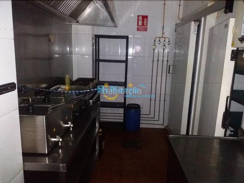 Foto 73899742-cf7a-49f5-91f9-4a1cf75c511d. Local comercial a Centro Nerja