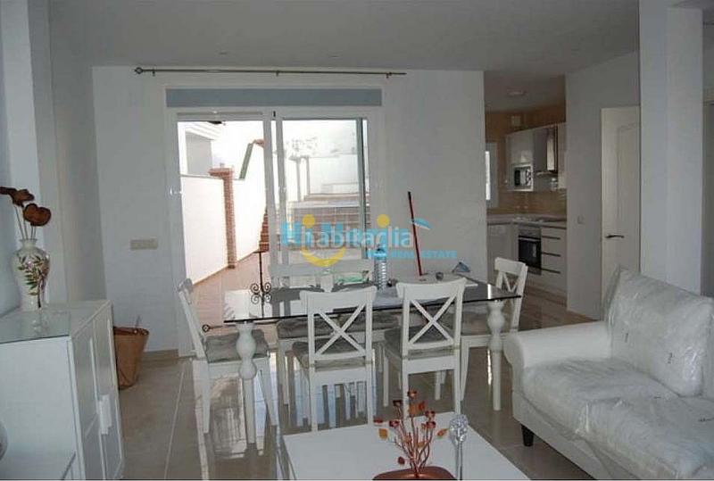 Foto c86bd67c-4c40-4476-9e42-aa5349dd429e. Chalet con piscina in Centro Nerja
