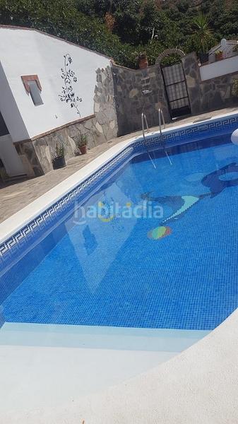 Foto 462a57e1-bece-4877-889b-9a94edab29e8. Chalet con piscina in Centro Nerja