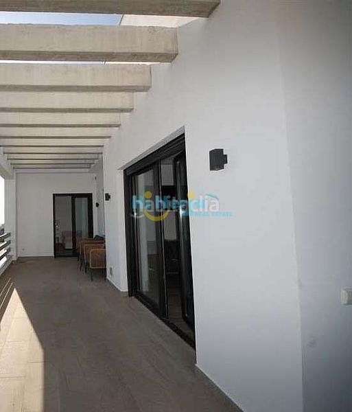 Foto 5fd577a9-9420-410e-b549-12b31f4617c3. Chalet con piscina in Centro Nerja