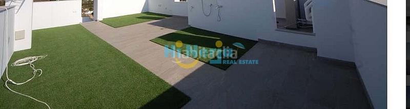 Foto 69a1d67c-f1be-41c2-a0a2-254b9fa68ef1. Chalet con piscina in Centro Nerja