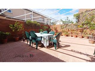 Maison jumelée à Avenida Elvas. Vivienda adosada 5 habitaciones venta badajoz