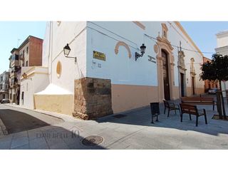 Lloguer Local Comercial a Casco Antiguo. Local comercial alquiler badajoz