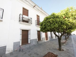 Gebäude in Olivenza. Edificio venta olivenza