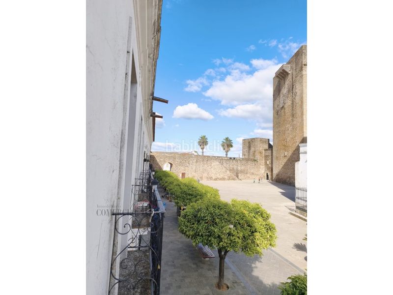 Foto fc6fa75b-30d6-4436-abb7-299b99215c32. Edifici a Olivenza