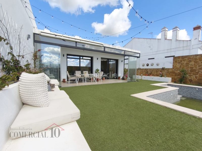 Foto 164a5347-0ac9-4c7d-82ba-c942eae0fdd8. Xalet amb piscina a Olivenza