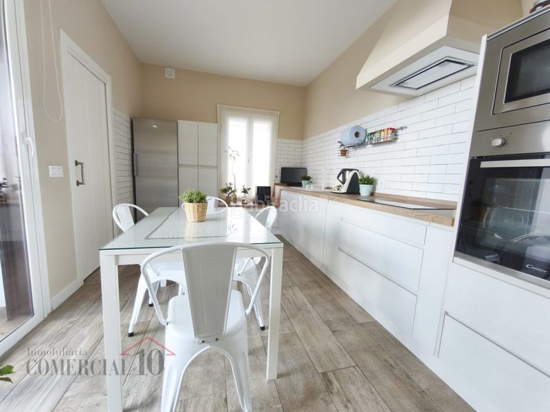 Foto 4bc17ef5-5e07-4ac9-b549-b4732e37c48d. Xalet amb piscina a Olivenza