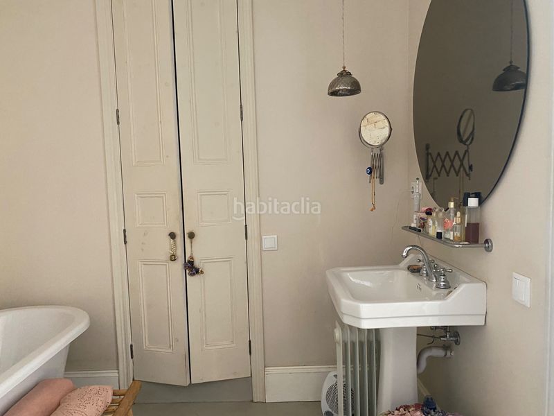 Foto 468c55c8-2694-40e7-95ae-d2f8291aec26. Casa adossada amb xemeneia calefacció aparcament a Vilassar de Dalt