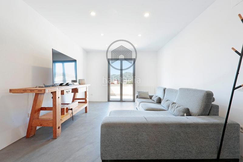 Foto 17a41a51-4c39-4e8c-96b5-77c4a13805f7. Rent chalet in carrer del bruc 20 in La Miranda-Can Candeler Sant Just Desvern