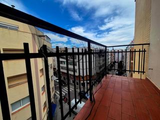 Pis  Carrer dels naranjos. Luminoso piso en venta