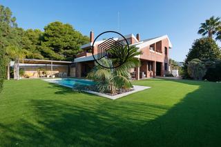 Casa en Vilassar de Dalt. Espectacular casa en venta