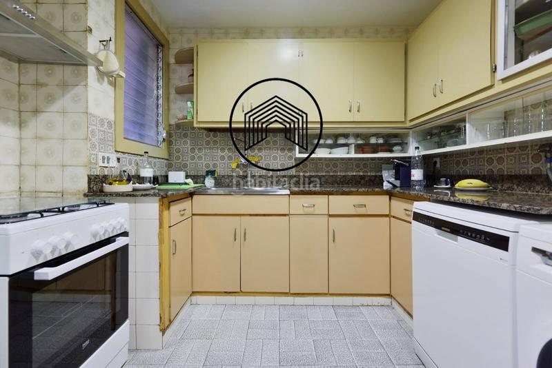 Foto 1fb7cc12-f24e-4100-a310-25f1f1f3e12c. Pis amb calefacció a La Nova Esquerra de l´Eixample Barcelona