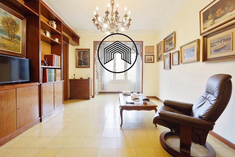 Foto b85807fb-7b8e-4f16-91a3-939aa9b37c7c. Pis amb calefacció a La Nova Esquerra de l´Eixample Barcelona